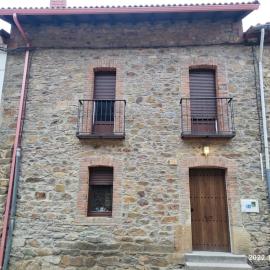 Casa abuela Carmen, hotel in Morgovejo