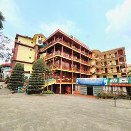 Sao Mai Bac Ha Hotel, hotell i Bắc Hà