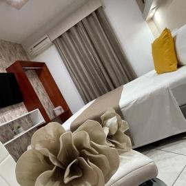 PREMIUM SUITES, отель в городе Офринио