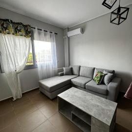 EVa's Luxury Apartments No 1, hotel in Áyios Spirídhon