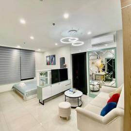 Vinhomes Smartcity-Căn hộ dich vụ-Zhomestay, ξενοδοχείο σε Phú Thú