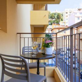 Villa Serafina Apartements, khách sạn ở Nice