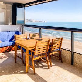 ESPACIO 15 - Primera Línea de Playa, hotel em Cullera