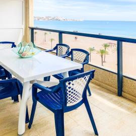 ESPACIO 8 - Primera Línea de Playa, hotel em Cullera