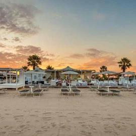 ### Appartamenti sulla SPIAGGIA al POETTO ###, hotel i Cagliari