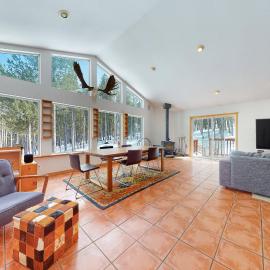 Lakeside Drive Retreat, Hotel in Fairplay