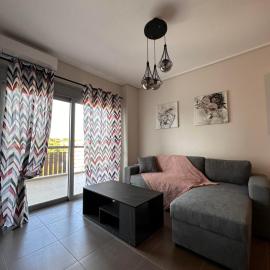 EVa's Luxury Apartments No 4, hotel in Artemida