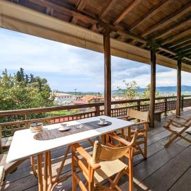 Relaxing Sea View Home, готель у місті Каландра
