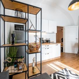 Hlavna Apartment Kosice, hotel di Košice