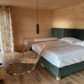 Glamping Challet Slunečno Český ráj, hotel a Dobšín