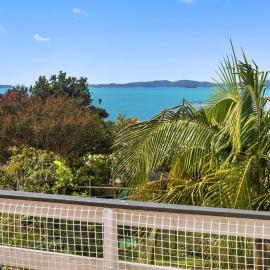 Crystal Clear - Snells Beach Holiday Home