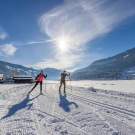 Zillertal Suites Fügen by ALPS RESORTS、フューゲンのホテル
