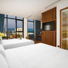 Ruby Star Da Nang - Central My Khe Beach