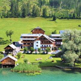 Ferienhof Neusacher Moser, hotel v destinácii Weissensee