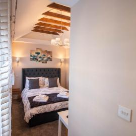 Luxury 1 bed studio at Florence House, in the centre of Herne Bay and 300m from beach, hotel a Herne Bay