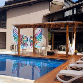 WINNER BEACH HOTEL, hotel em Juréia