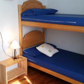 Albergue Armaia Artepea, hotel i Urzainqui