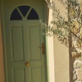Casa rural El olivo โรงแรมในPuigmoreno