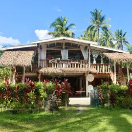 Bohol Hammock Hostel: Batuan şehrinde bir otel