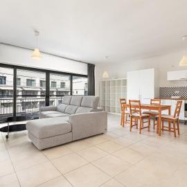 Lovely studio apt in the heart of St Julians