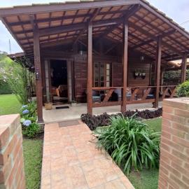 Paz na Serra Teresopolis Pet Friendly, hotelli kohteessa Teresópolis