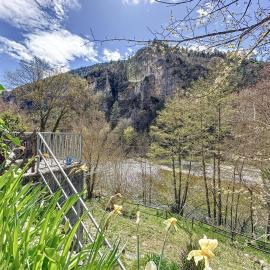 Gorges du Tarn : charmant gîte avec vue sur le Tarn