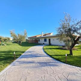 La Campagna di Peppe e Tullia, hotel Formiában