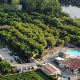 International Camping Ardèche, hotel sa Salavas