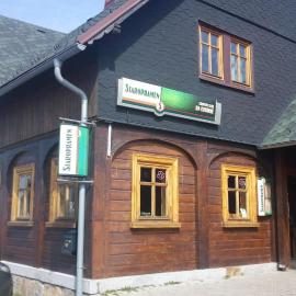 Country club Konírna, hotel a Šluknov