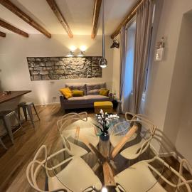 LaLucia Luxury Suite Lake Como, hotel in Argegno