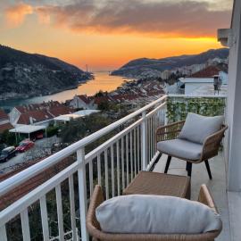 Penthouse Dubrovnik with amazing view, hotel a Prijevor