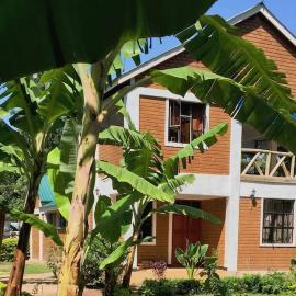 Hondo Hondo House, hotel in Mto wa Mbu