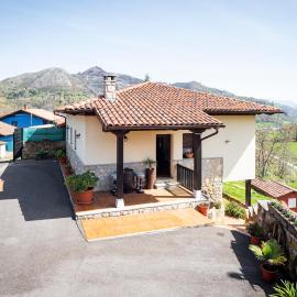 Vivienda Vacacional La Prida, hotel in Cangas de Onís