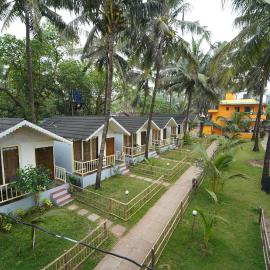 Sunset & Waves Resort, Mandrem Beach