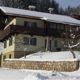 Chalet in Tyrol with Sauna and Ski Slopes, hôtel à Brandenberg