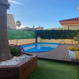 MANDARINA, hotel in Riumar