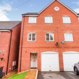 Bulkington Lodge Coventry - Affordable Cosy Double & En-Suite Rooms, Hotel in Bulkington