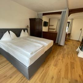Ferienhaus Auerhahn, Hotel in Vöcklabruck