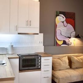 KAPA Central Apartment: Kalamata'da bir otel
