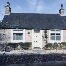 Galashiels Town Centre Cottage Sleeps 2, hotel Galashielsben