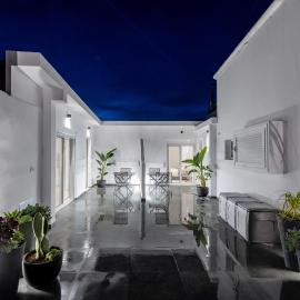 Sunwaves Beach studio I