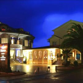 Blanco Hotel Spa, hotelli kohteessa Navia