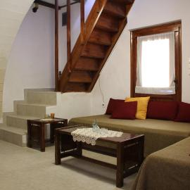 Evanthea Residence