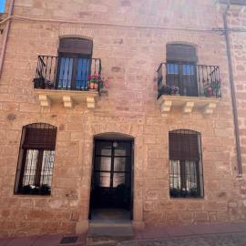 Casa Rural Verde Oliva, Hotel in Baños de la Encina