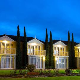 Best Western Colonial Village Motel, hotel em Warrnambool