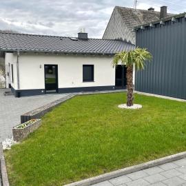 Ferienwohnung '' Wein unter Palmen '', hotel in Neumagen-Dhron