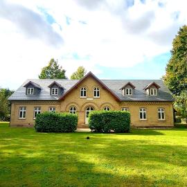 Apartment in Danmark -Petersminde Exclusive Apartments, Hotel in Otterup