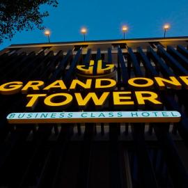 GRAND ONE TOWER