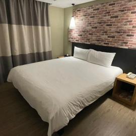 苓旅中山館-Lininn ZhongShan, hotel in Taipei