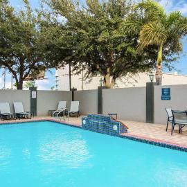 Viesnīca La Quinta by Wyndham Mission at West McAllen pilsētā Mišena